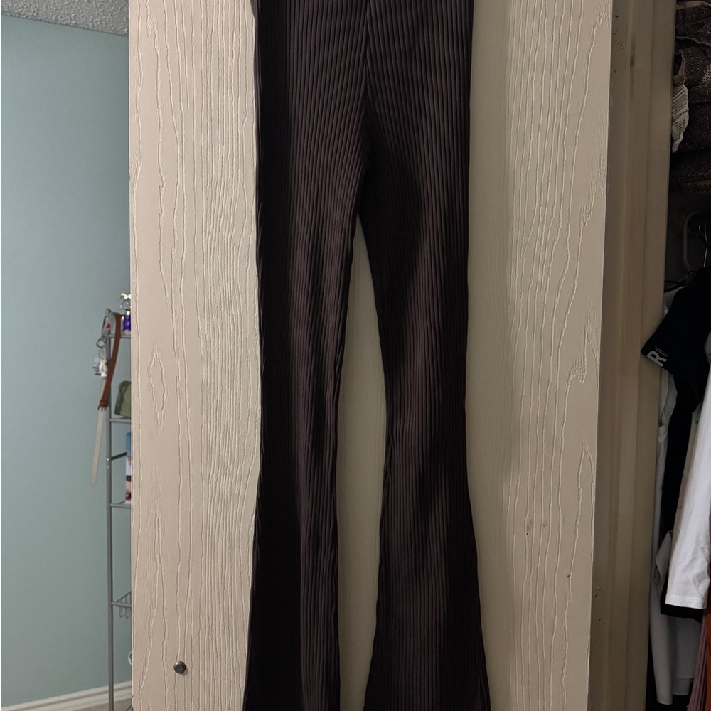 Zara Flared Ribbed Pants - Picture 3 of 4